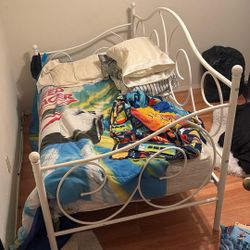 Kid Bed Twin Size 
