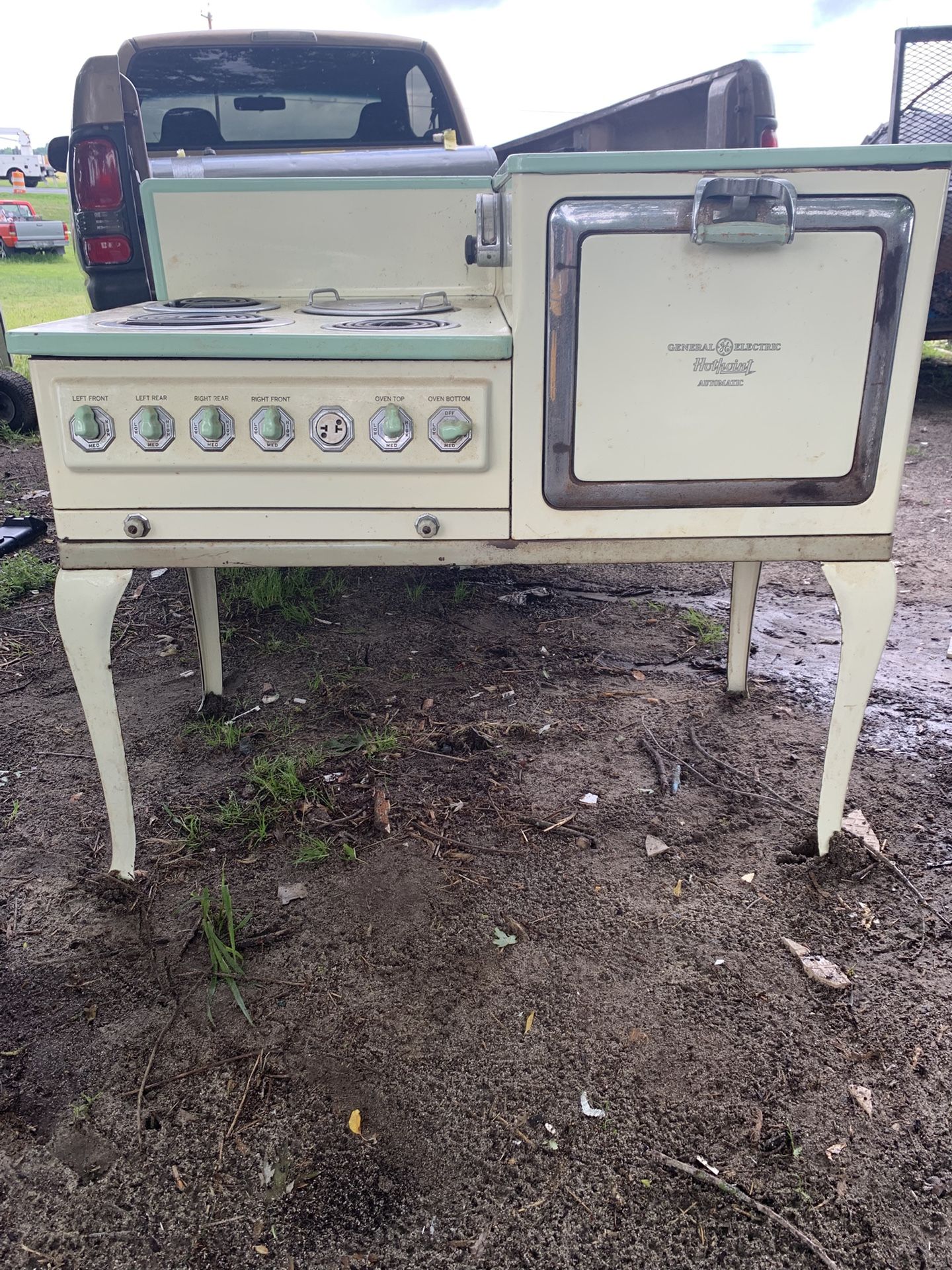 Vintage Hotpoint Oven
