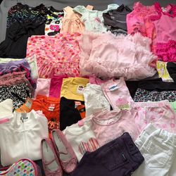 Girls Clothes Size Small ( Lot Of 37 Pieces)