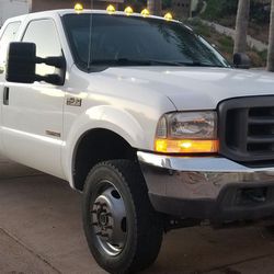 2004 Ford F-450 Super Duty Super Cab & Chassis