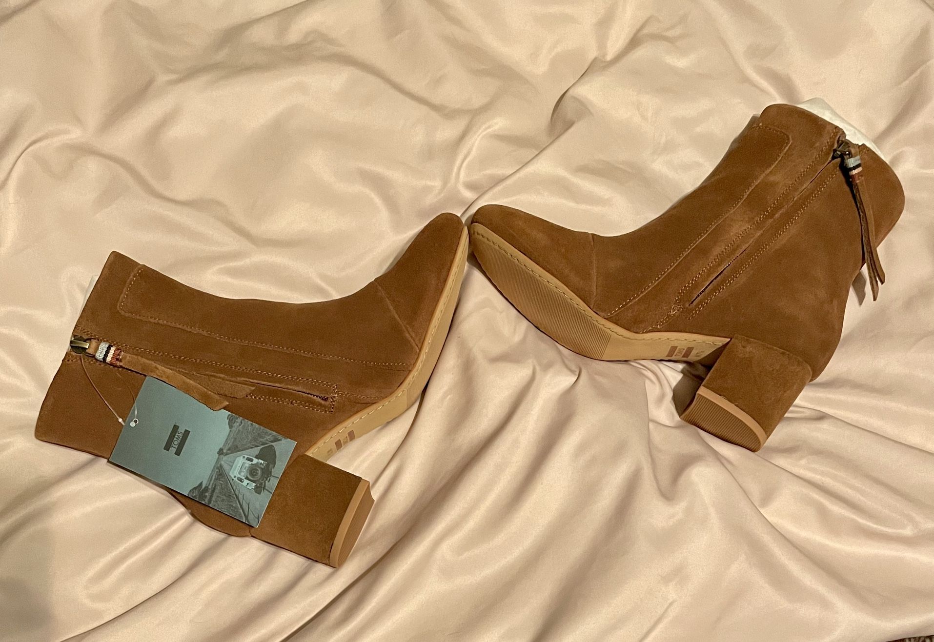 Brand New Toms Suede Booties 7.5