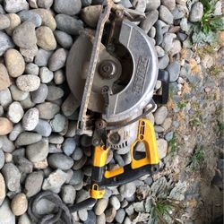 Dewalt Circular Saw