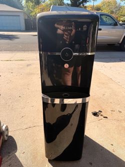Water dispenser