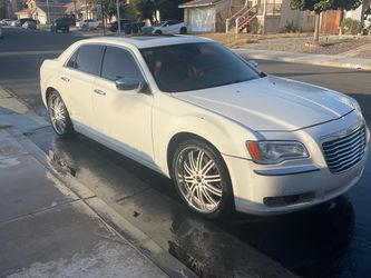 2011 Chrysler 300
