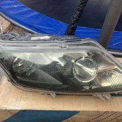 Ford Fusion Headlight 
