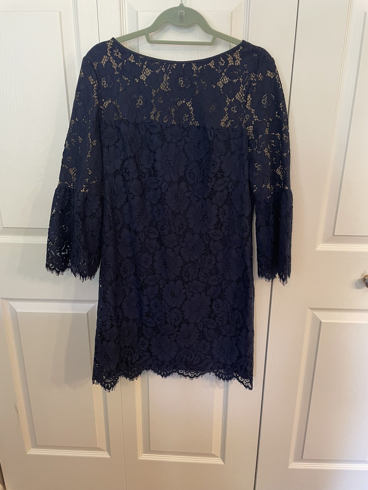 Lauren Ralph Lauren Navy Lace Dress – Size 10 ✨