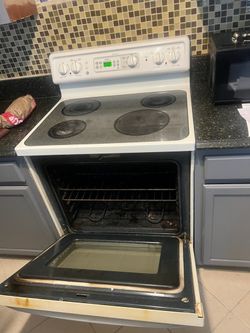 Stove And Refrigerator