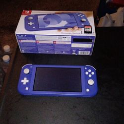 Nintendo switch Light/ W Games 