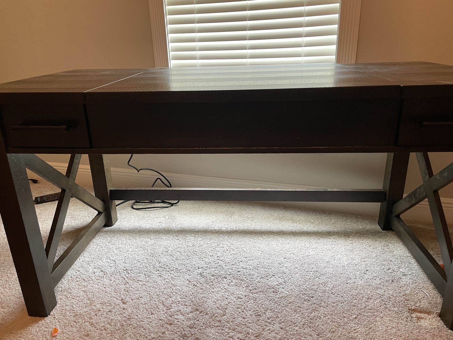 Hardwood Standing Desk W/usb Charging Ports And Outlet! 