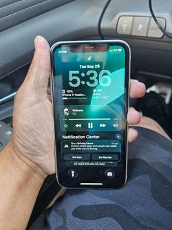 Apple iPhone 11 Silver Smartphone