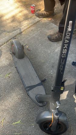 E scooter