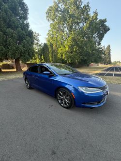 2015 Chrysler 200s