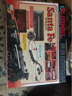 Lionel train lot