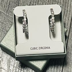 NEW SILVER CUBIC ZIRCONIA HOOP EARRINGS 