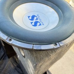SS Autotek Subwoofers and Sound Box