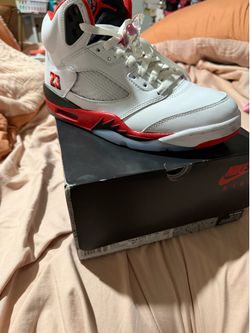 Jordan 5 , size 7.5men