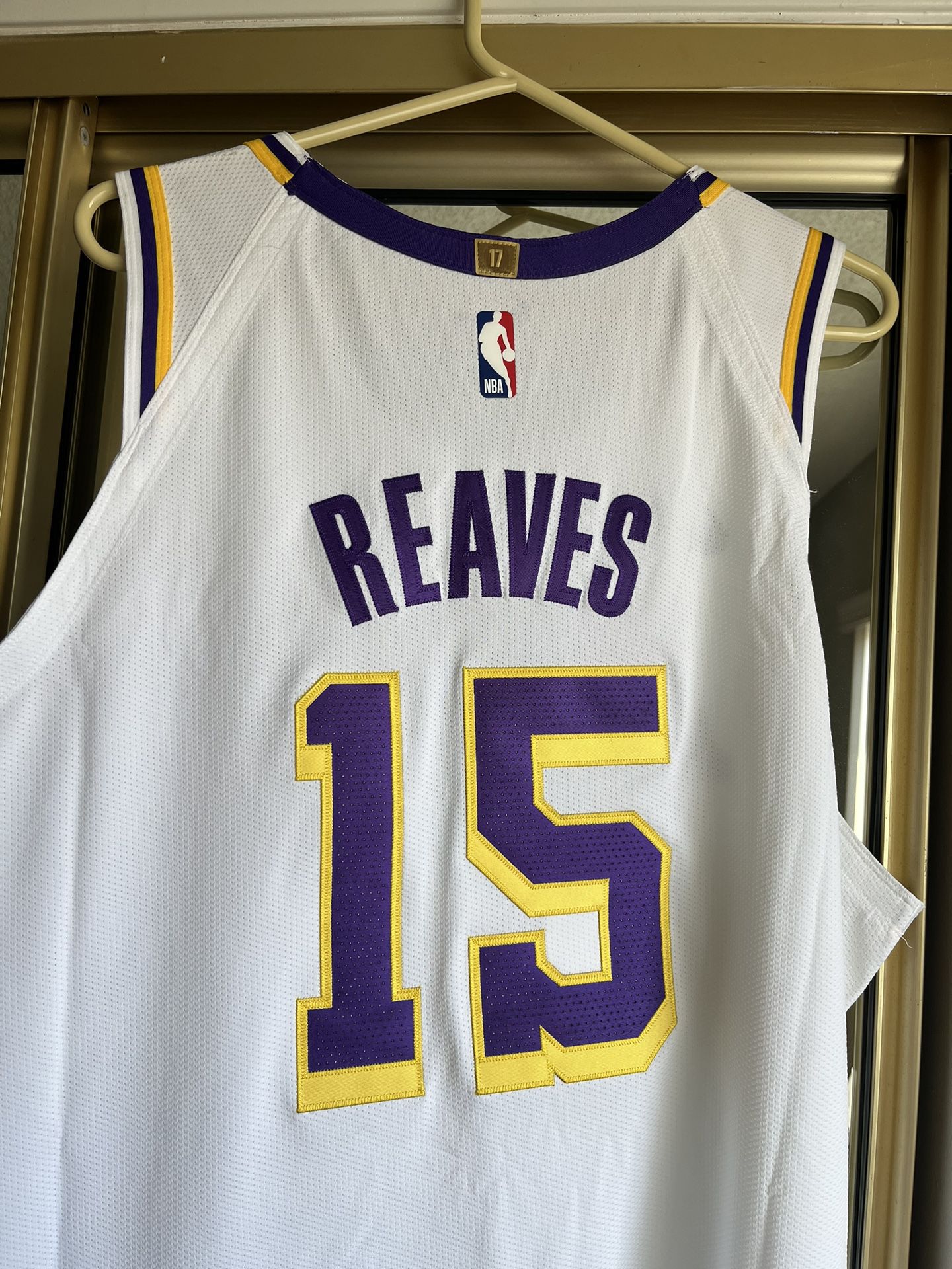 Lakers Austin Reaves XL Jersey for Sale in Riverside, CA - OfferUp