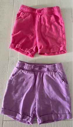 Girls 3t shorts and capri pants