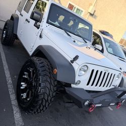 2017 Jeep Wrangler 