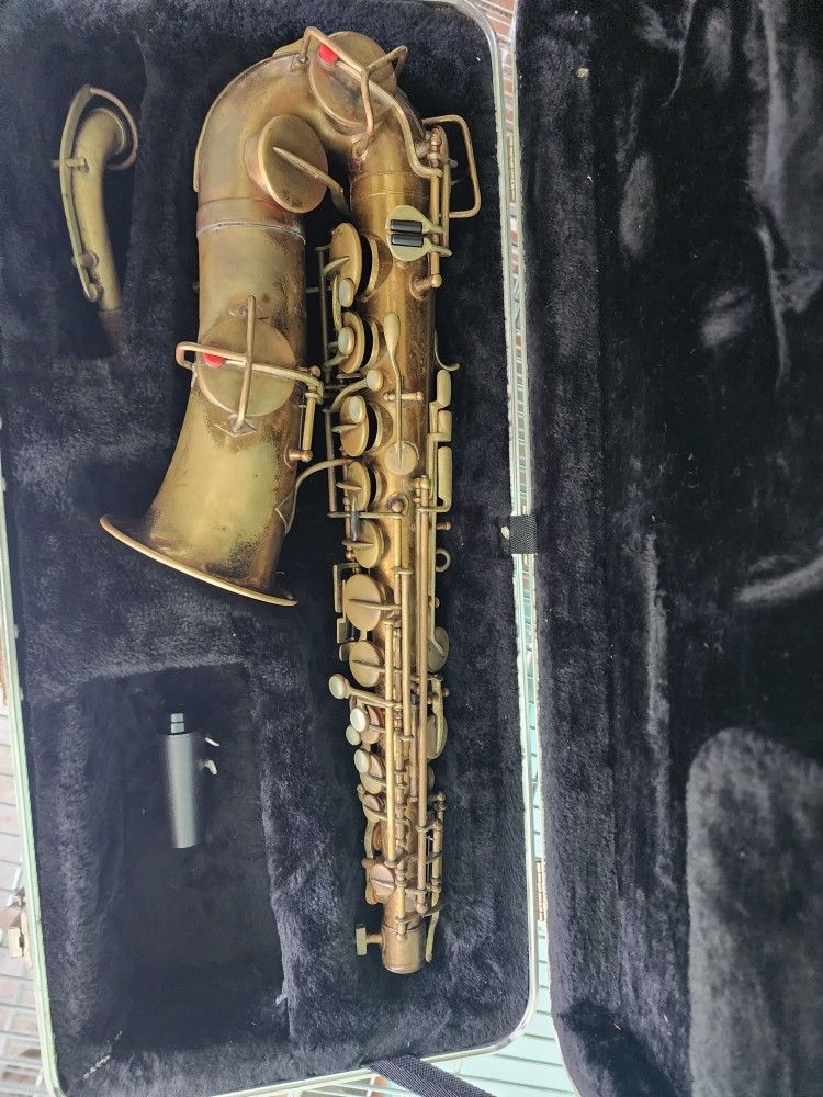 Saxophone