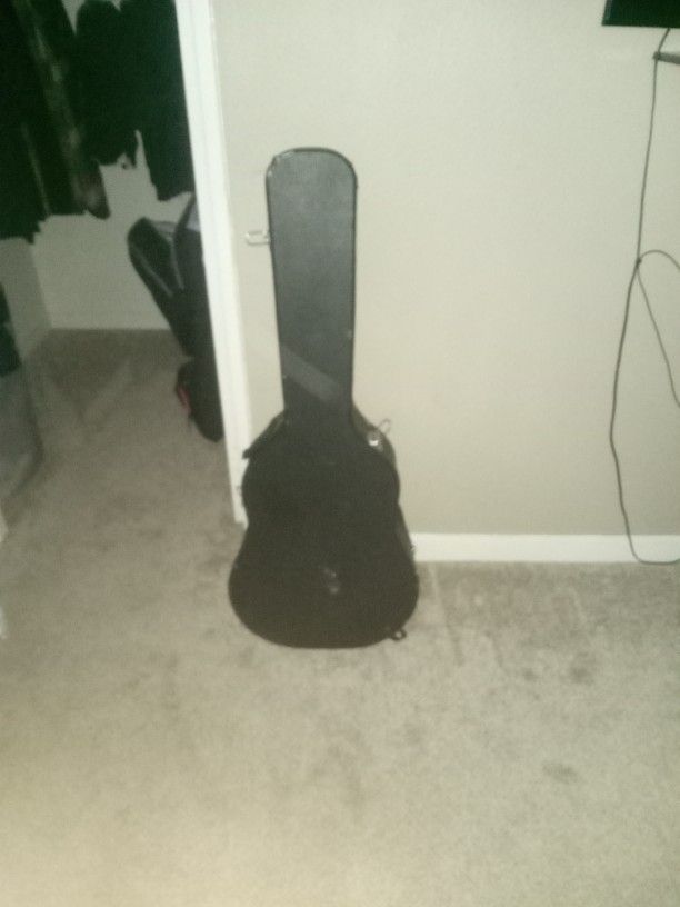 Guitar case