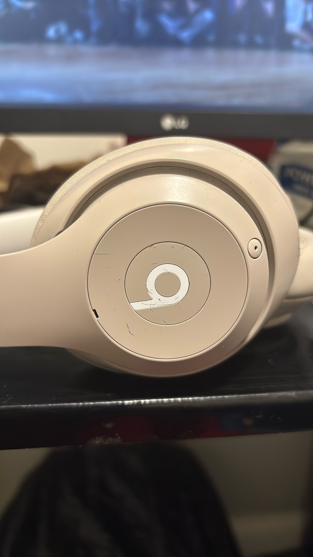 Beats Studio Pro Sandstone