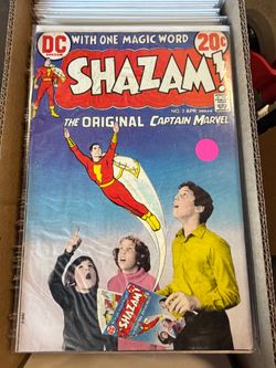 Shazam 2 DC comic book