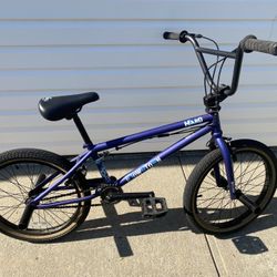 2019 Haro Downtown dlx ( CASH ONLY ) 