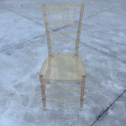 Resin Chiavari chair