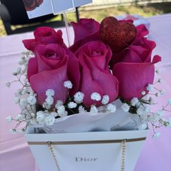 Valentine’s Gift Roses 