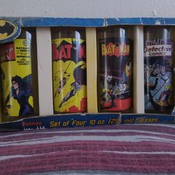 Set Of Four Glass Batman Comic Glasses