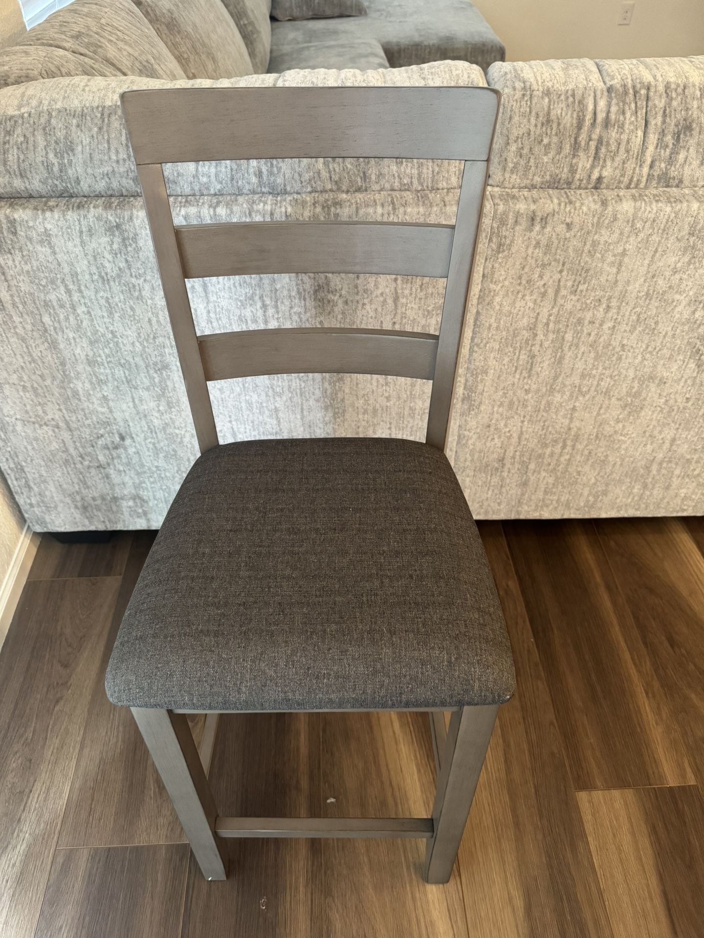 Counter Height Chairs