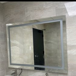 LED vanity mirror brand new