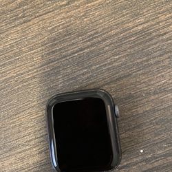 Apple Watch GPS + Cellular