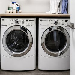 MAYTAG WASHER AND Electric DRYER（SET）