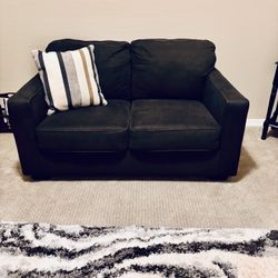 Sofa/Love Seat