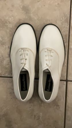 women’s shoes white