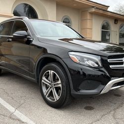 2019 MERCEDES-BENZ GLC 300 4 Cyl Turbo Clean Title
