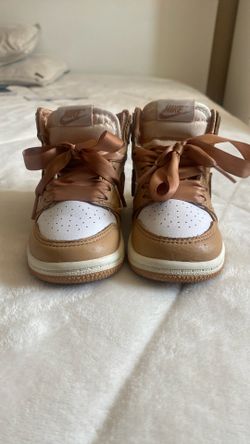Toddler Girl Retro Jordan 1