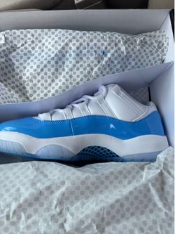 Retro 11 low Brand New still