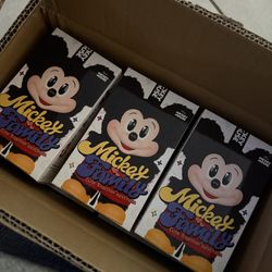 POPMART Mickey Family