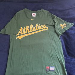 Nike Athletics A's Green T-shirt M