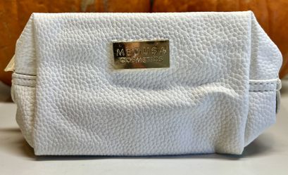 Medusa Cosmetics Small Zip-Up Makeup Bag