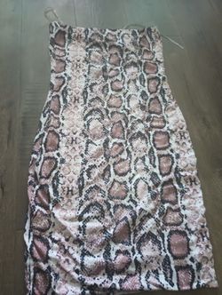BRAND NEW "BETTER BE" DRESS!! SMALL