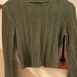 SHEIN Green Women’s  Sweater Crop Size Small Flare Sleeves  