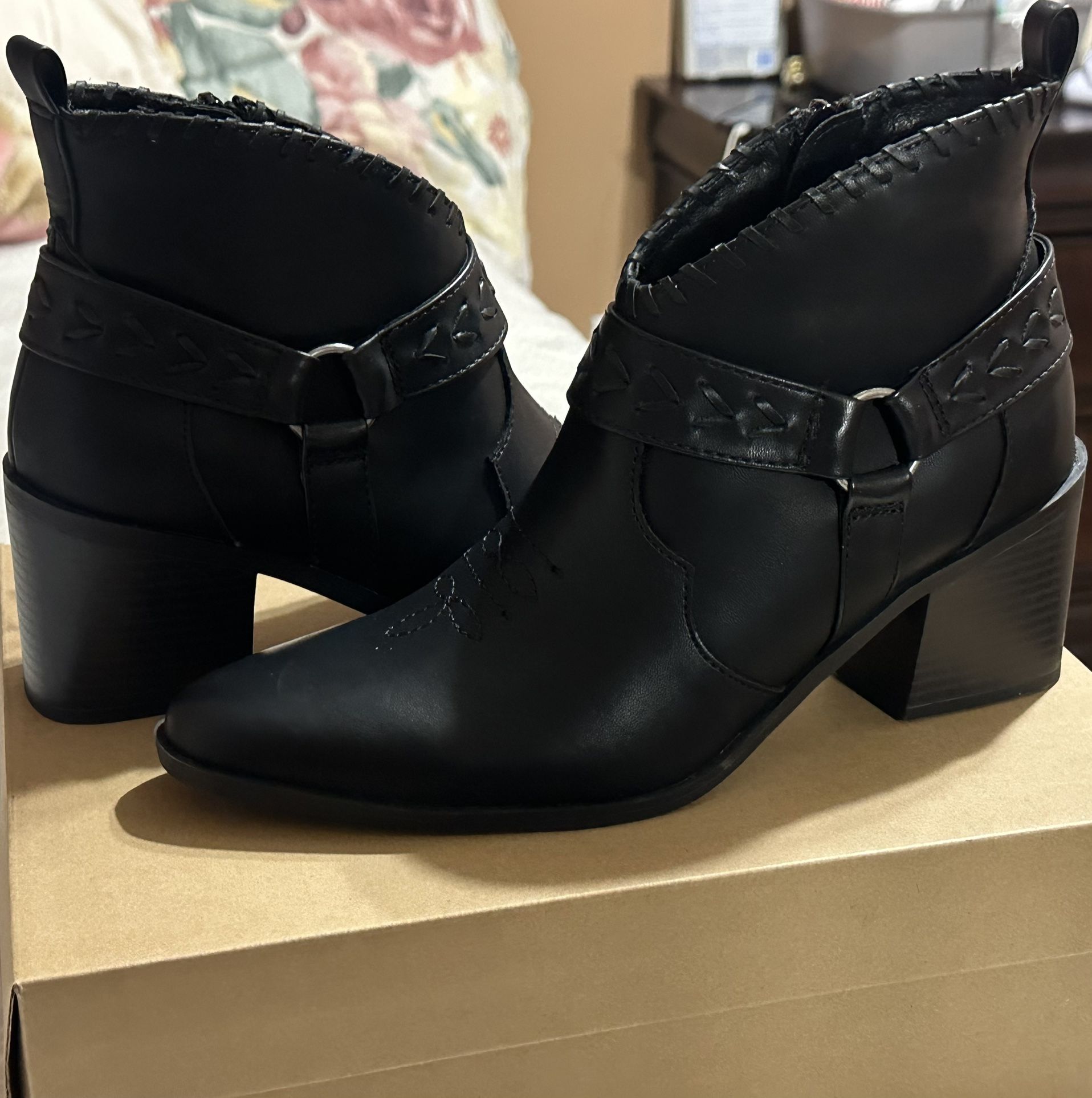 Women Boots