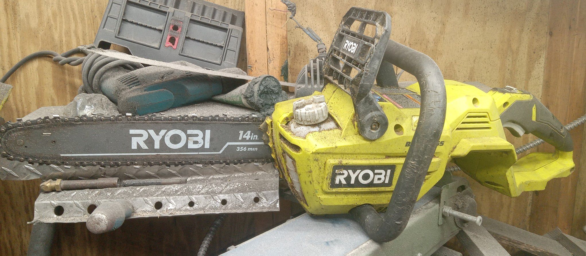 Ryobi 40 Volt Chainsaw 