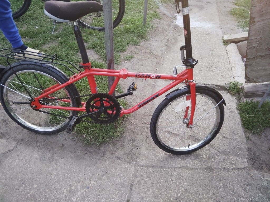 Dahon Folding Bike
