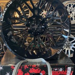 Luxx HD Gloss Black 24x14 