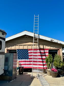 24 ft Aluminum Extension Ladder (12 ft Closed) – Great Condition